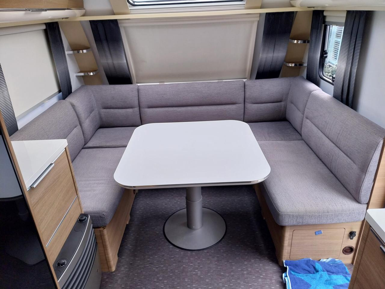 Adria Adora 594UP