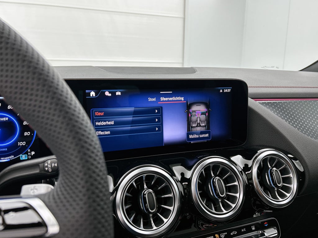 Mercedes-Benz Eqa 250+ business solution amg 71 kwh | premium pakket | trek