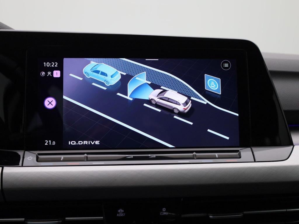 Volkswagen Golf variant 1.0 tsi life | virtual cockpit | sfeer verlichting 