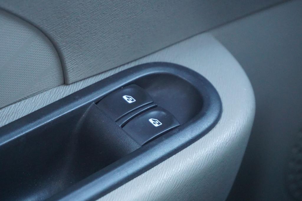 Renault Twingo 1.2 authentique airco / elektr. ramen / nap