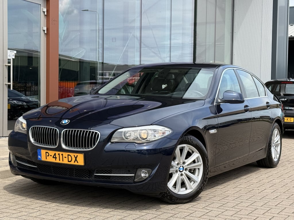 BMW 5 Serie 523i executive | leder | cruise | navi | parkeersensoren v+a |