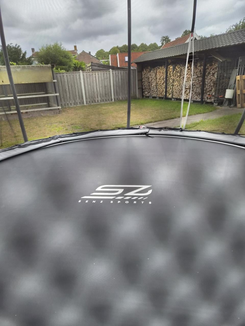 Trampoline