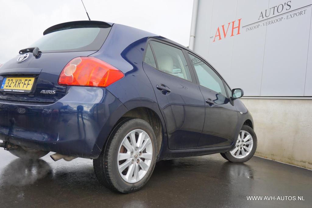 Toyota Auris 1.6-16v luna business automaat