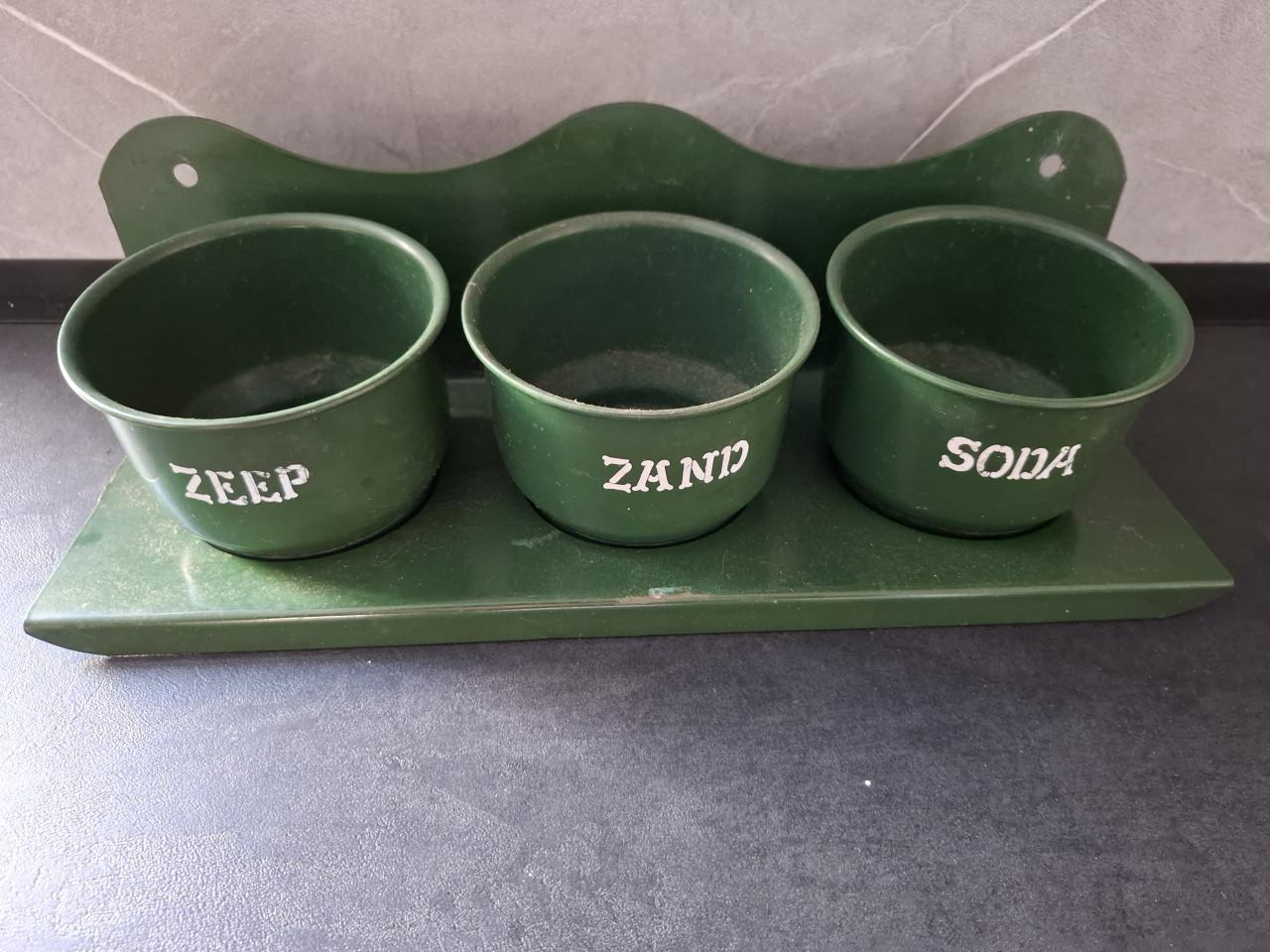 Emaille zeep soda en zand