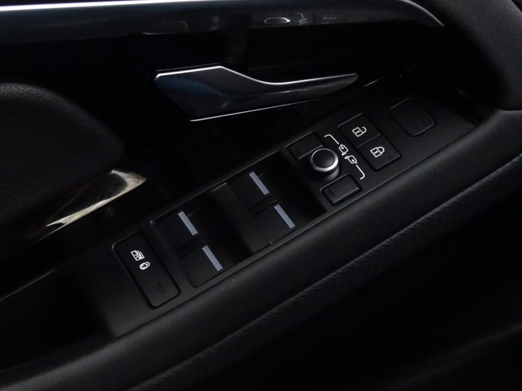 Land Rover Range Rover 1.5 p300e awd r-dynamic s | 360 camera | afn. trekha