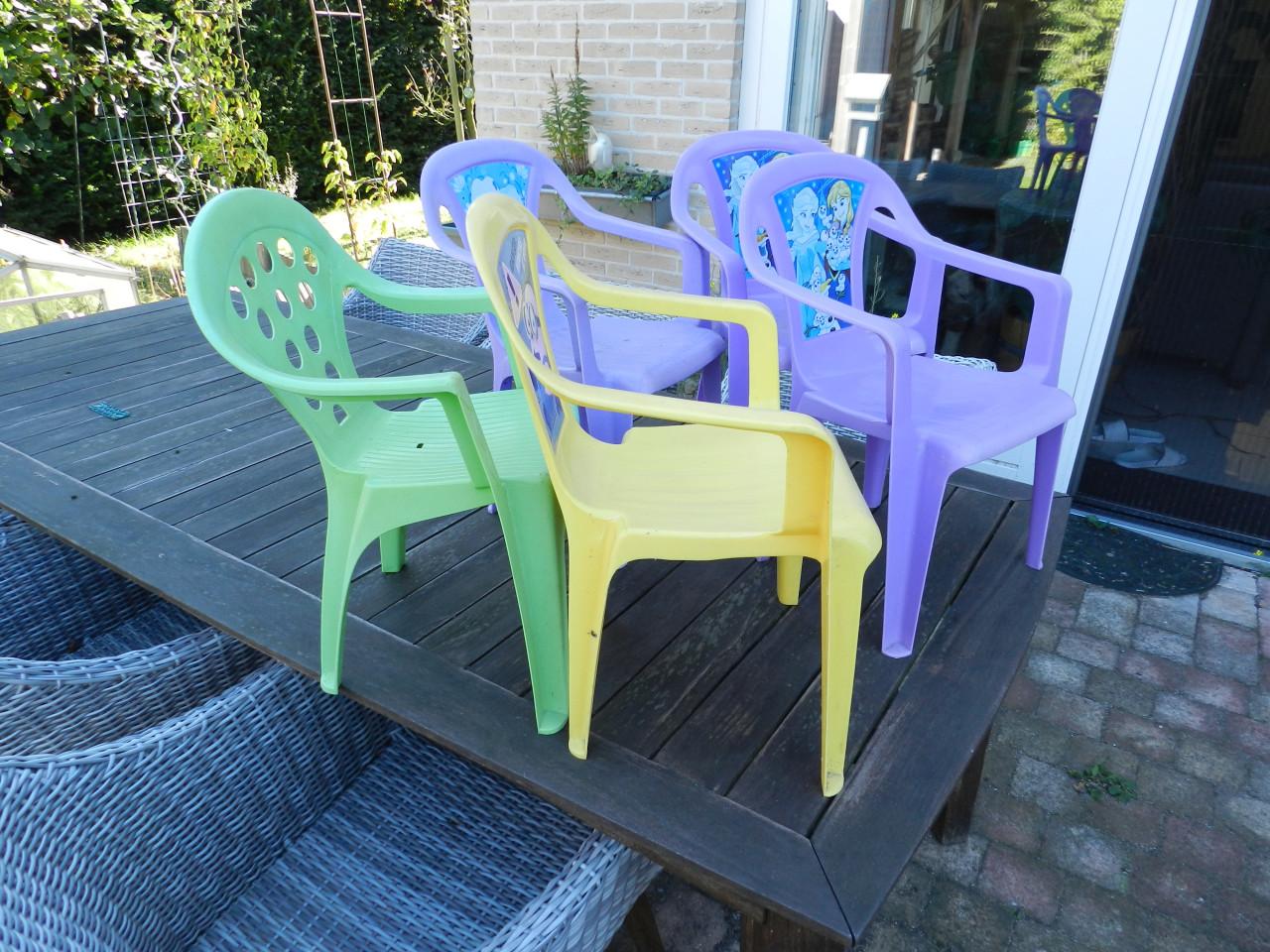 5x Kinderstoel (kuipstoel)