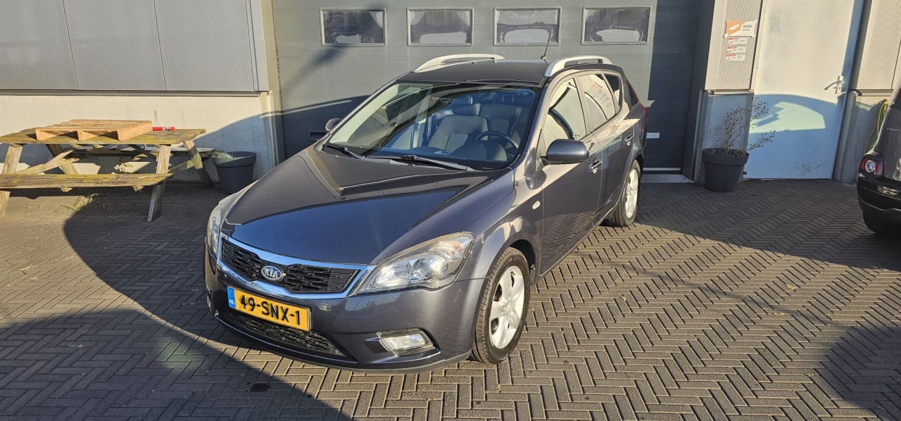 TE KOOP KIA CEE'D ECO DYNAMICA SPORTY WAGON 1.4 CVVT TWEEDE EIGENAAR