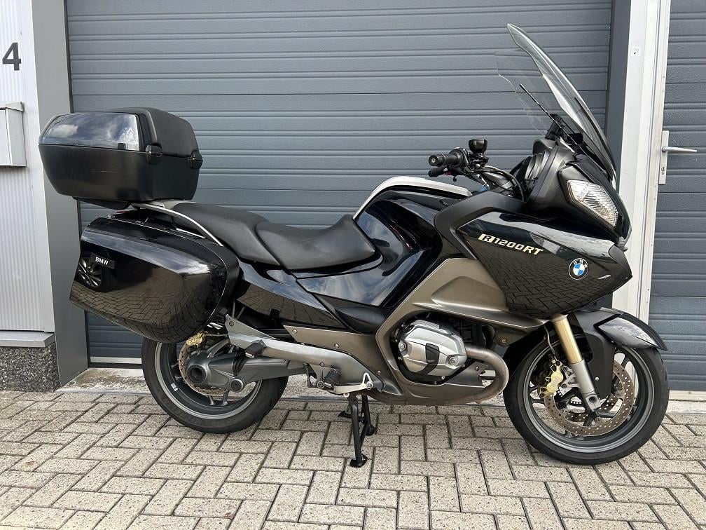 BMW R1200RT uit 2013 met 70dkm, 1e eig, full option, rijklaar mee €5250,-