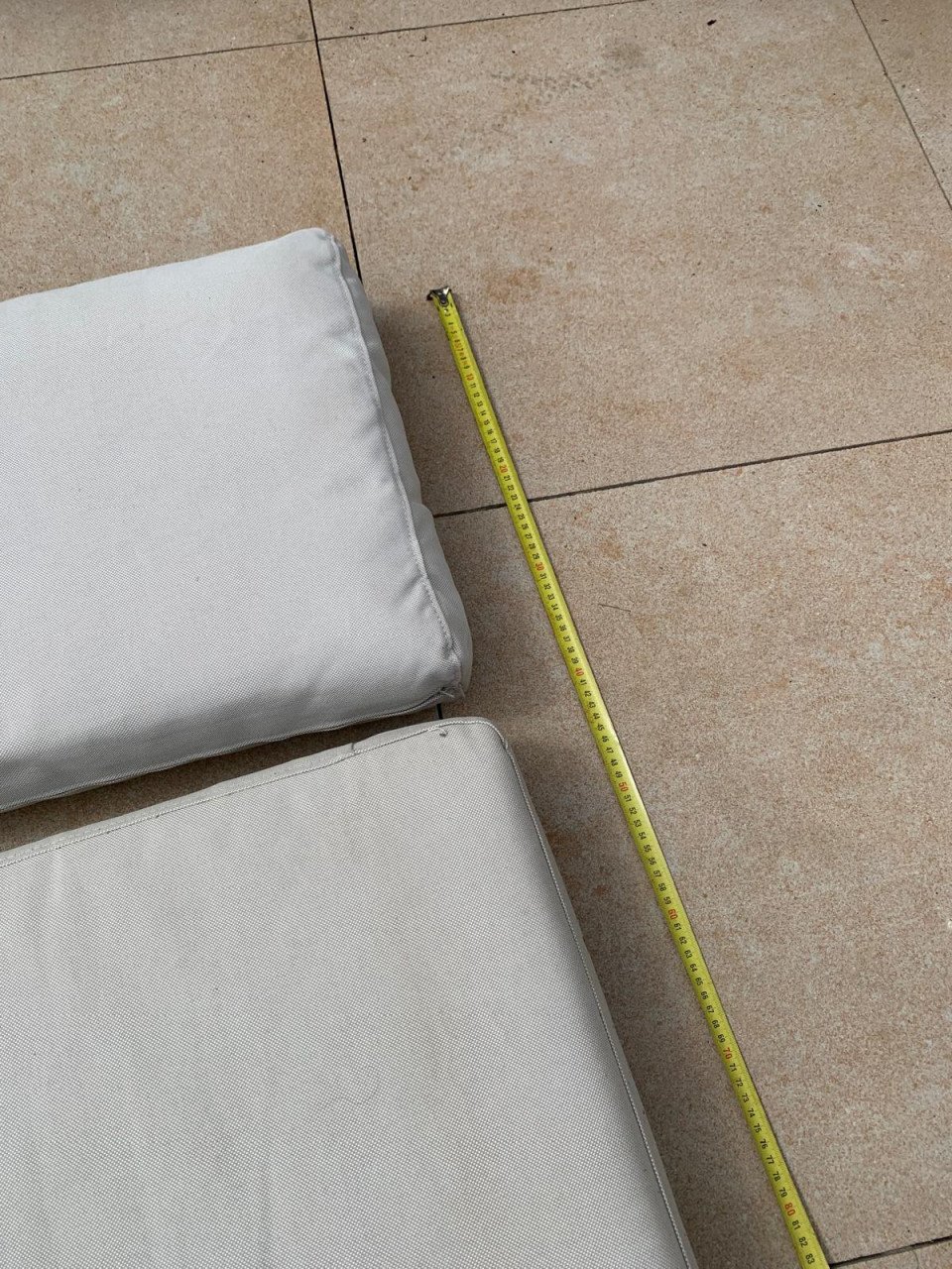 Gratis af te halen: kussens voor lounge set