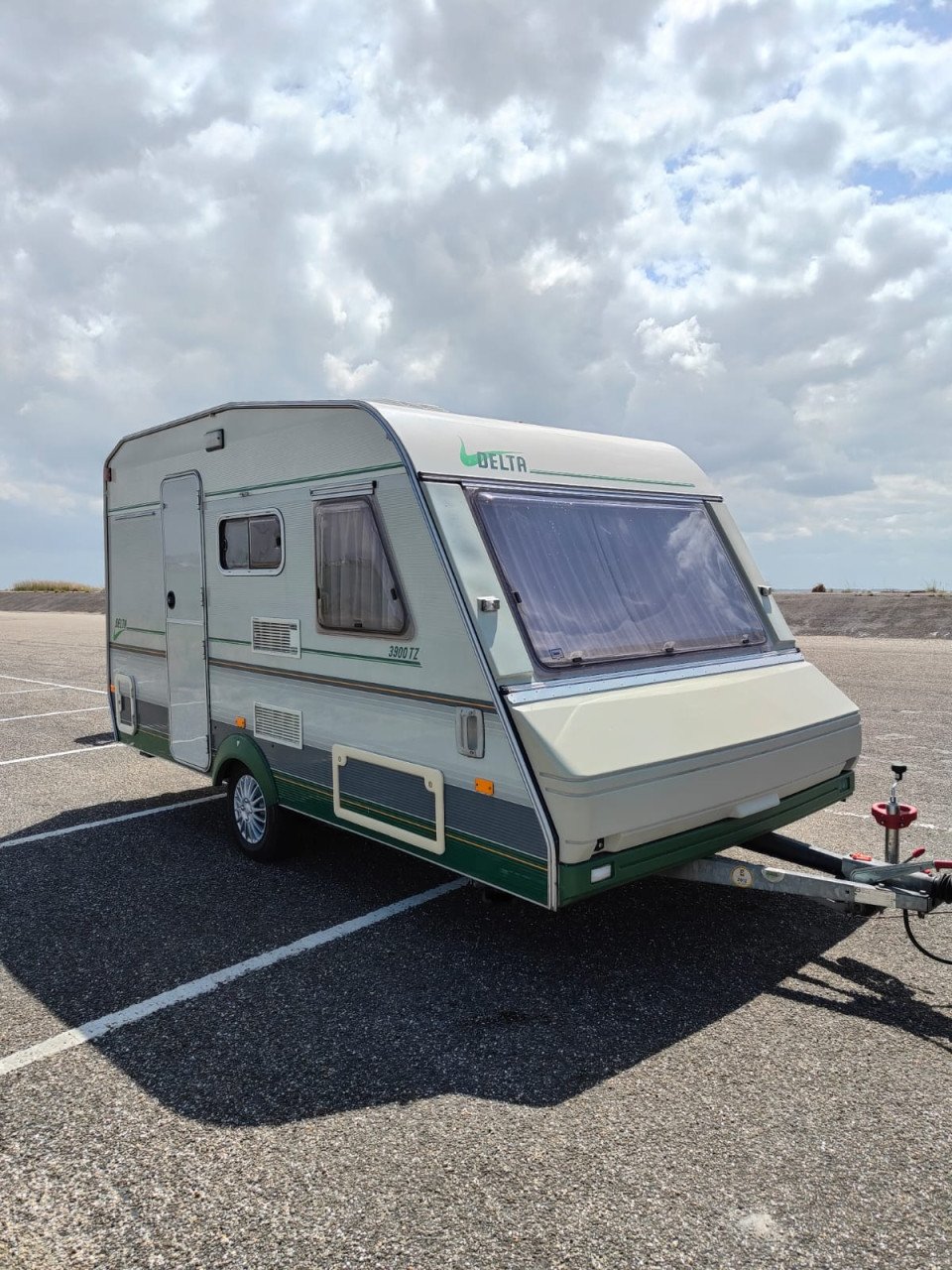 Caravan Delta 3900TZ