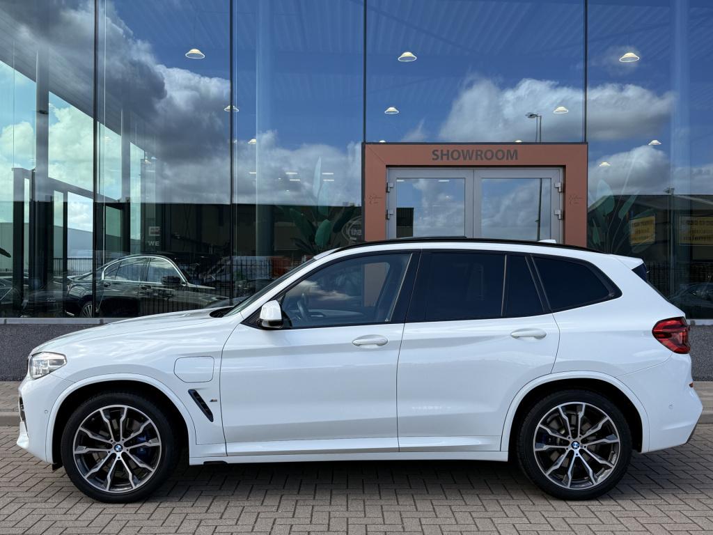 BMW X3 xdrive30e m-sport high executive | pano | achteruitrijcamera | elek.