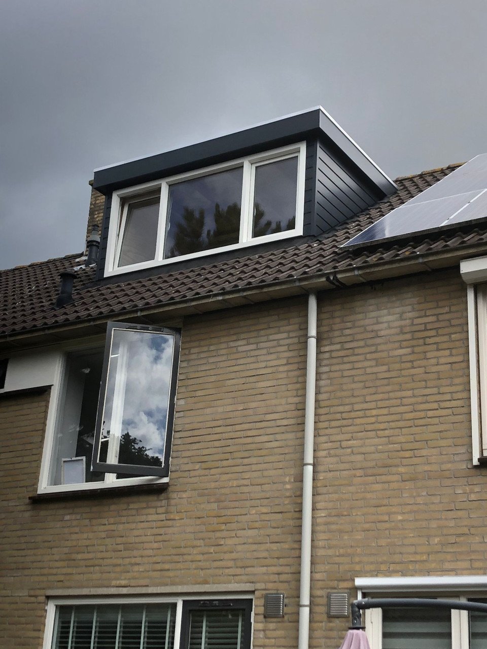 🔨 Dakkapel in 1 Dag – Meer Ruimte, Licht en Waarde voor je Woning! 🔨