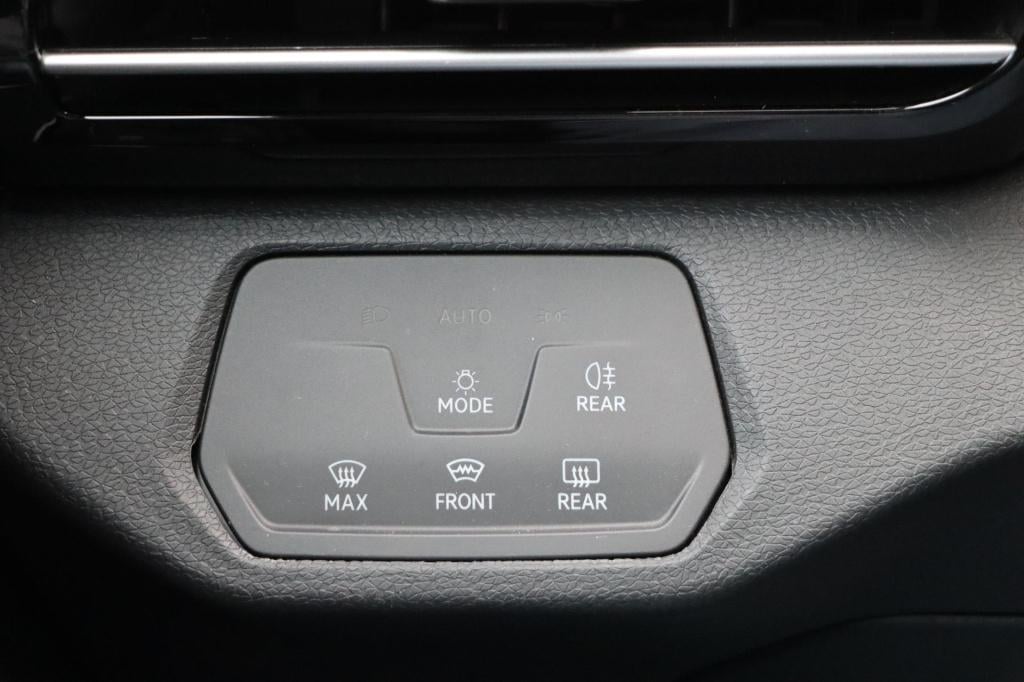 Volkswagen Id.5 pro 77 kwh 204pk | soh 95,6% |
