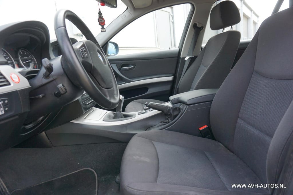 BMW 3-serie touring 316i business line