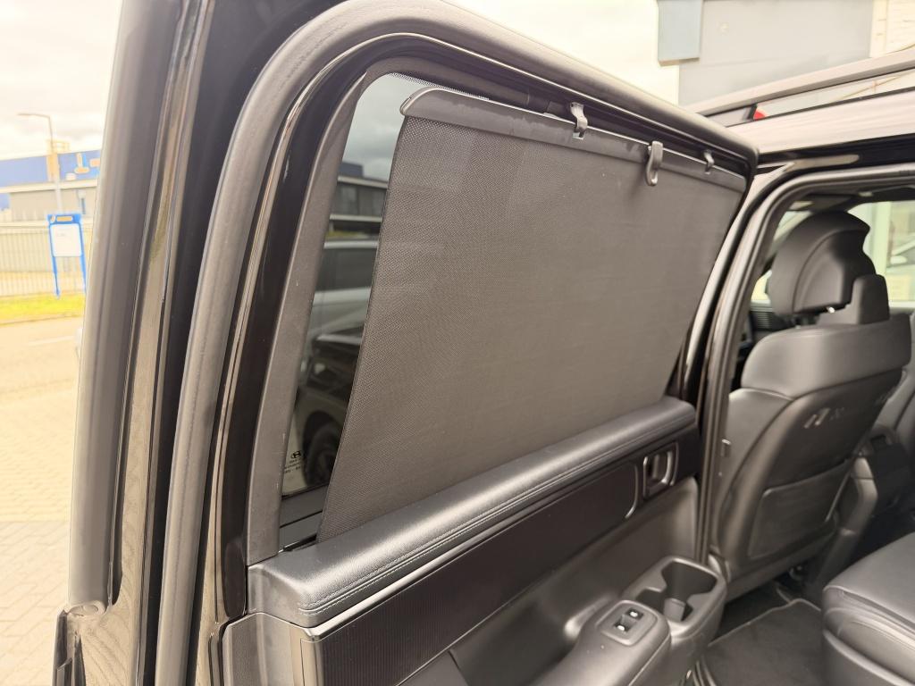 Hyundai Santa Fe 1.6 t-gdi phev black line 6 zits | elek. trekhaak | full o