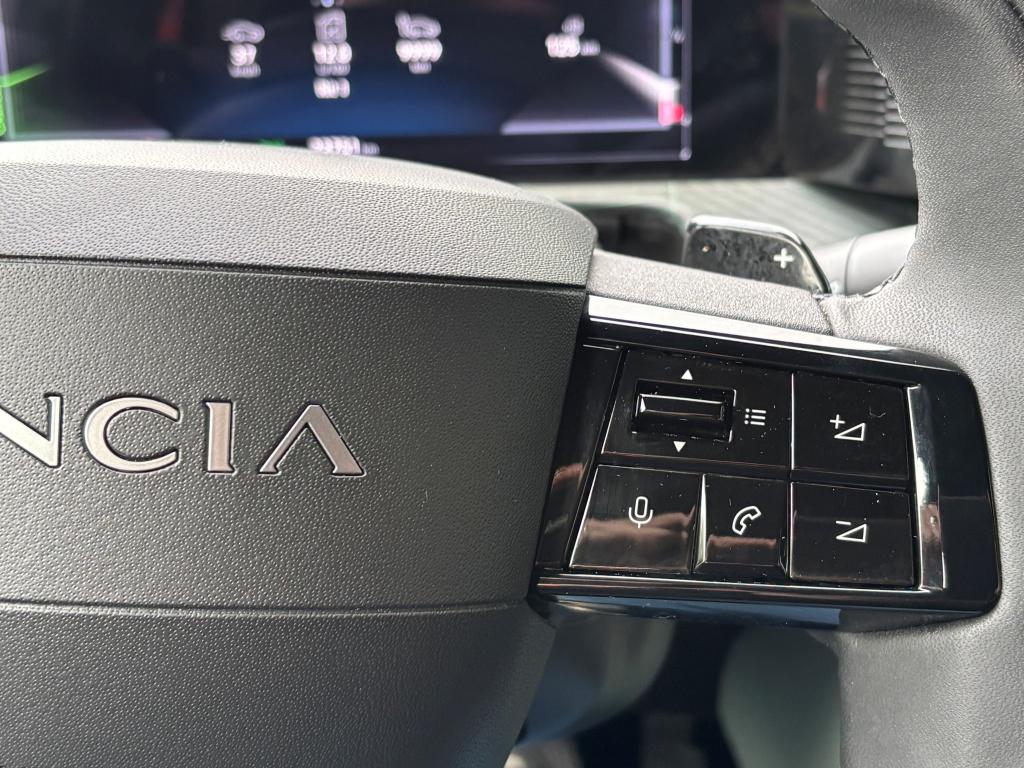 Lancia Y(psilon) 1.2 turbo hybrid 100pk edct6 lx camera| digital dash.|dode