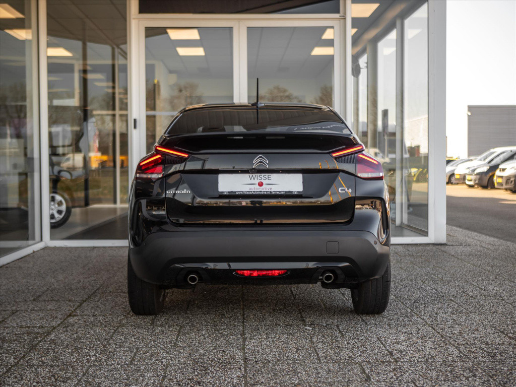 Citroen C4 1.2 hybrid 136pk e-dcs6 plus automaat | camera | park. sensoren 
