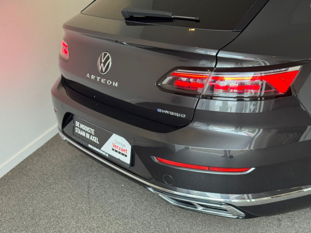 Volkswagen Arteon shooting brake 1.4 tsi ehybrid r-line business+