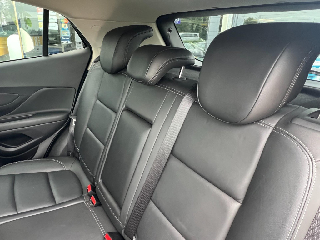 Opel Mokka 1.4 turbo innovation, leer, schuif/kanteldak, trekhaak enz...