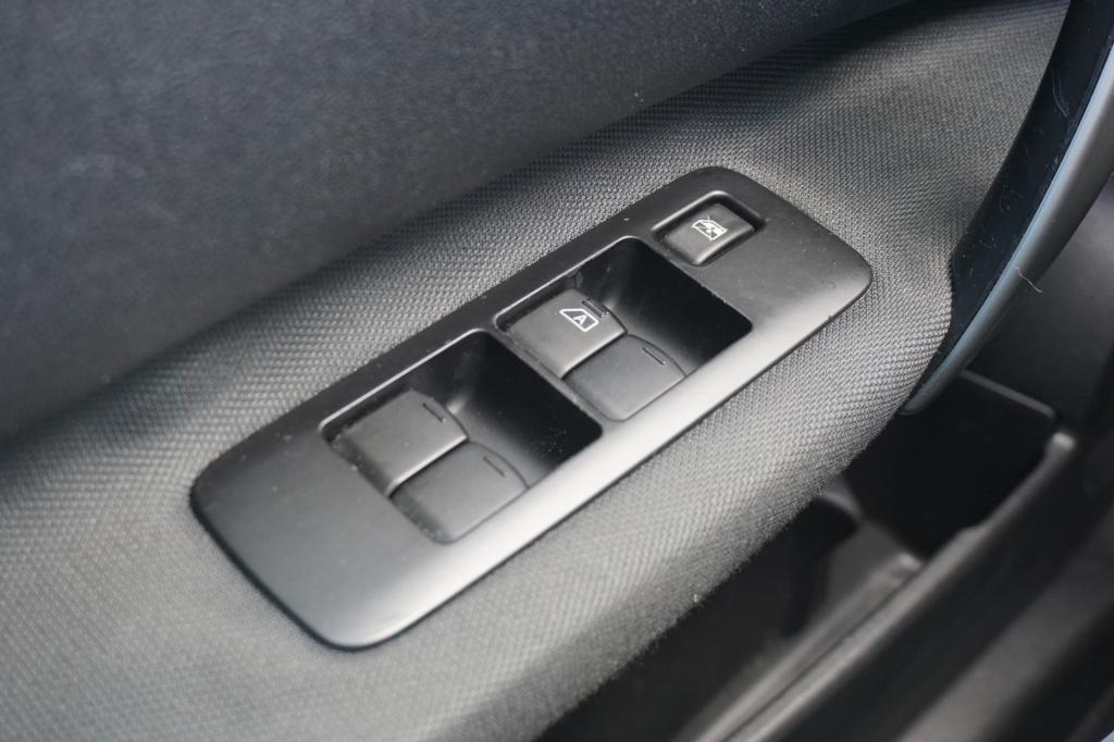 Nissan Qashqai 1.6 acenta 1e eigenaar - airco / cruise / elektr. ramen / pa