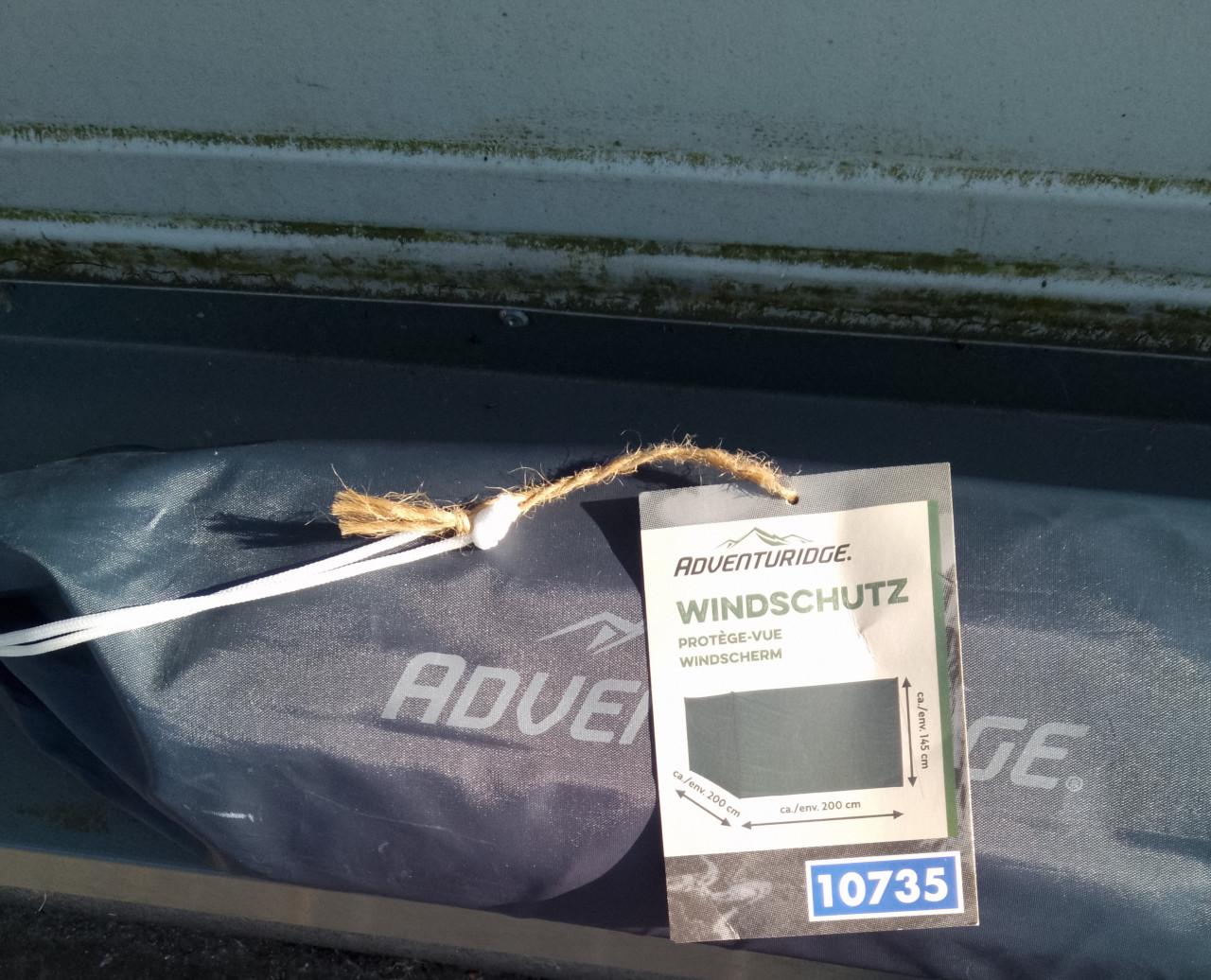 Splinternieuwe windschermen- nieuw in de verpakking