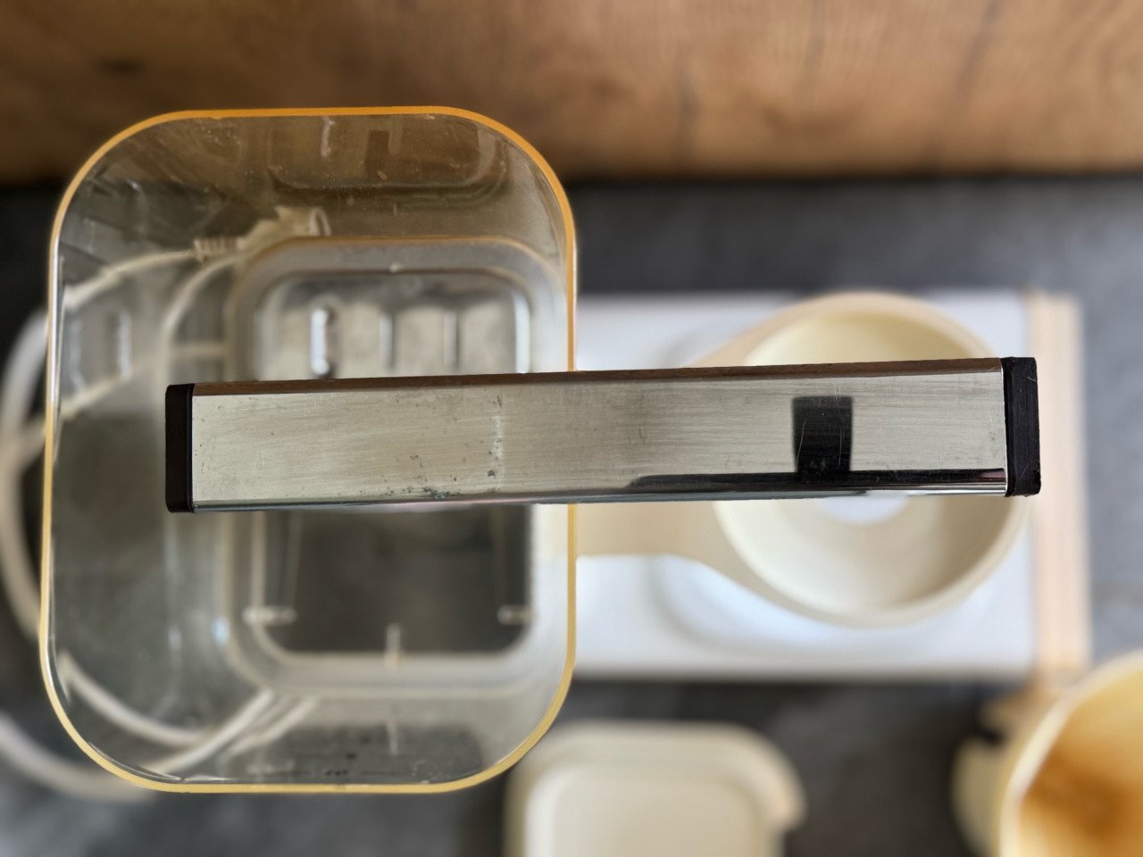 Goedwerkende Douwe Egberts Technivorm Moccamaster 741A wit.