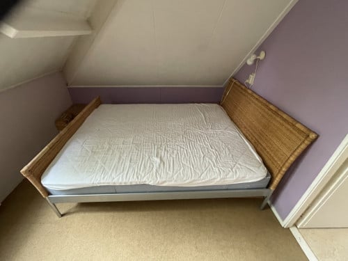 Te koop Tweepersoons bed.