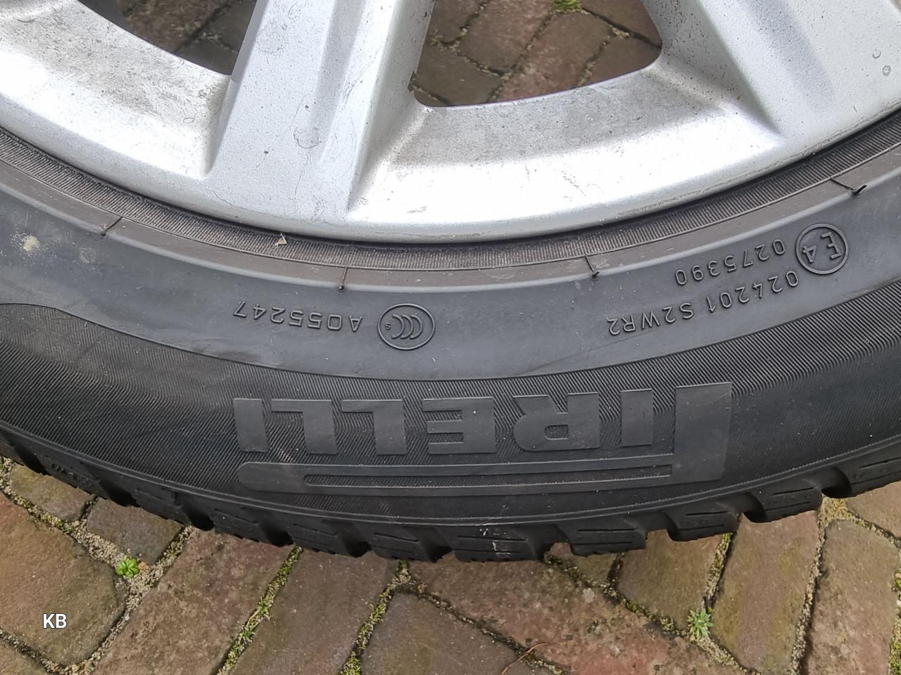 BMW X1 Winterset: Pirelli Sottozero 3 Winterbanden / Winter Tires op Origin