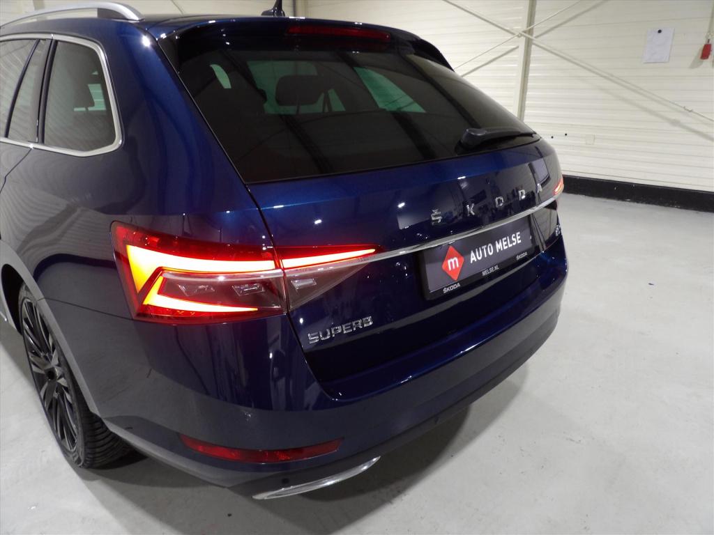 Skoda Superb combi 1.4 tsi phev 217pk dsg l&k