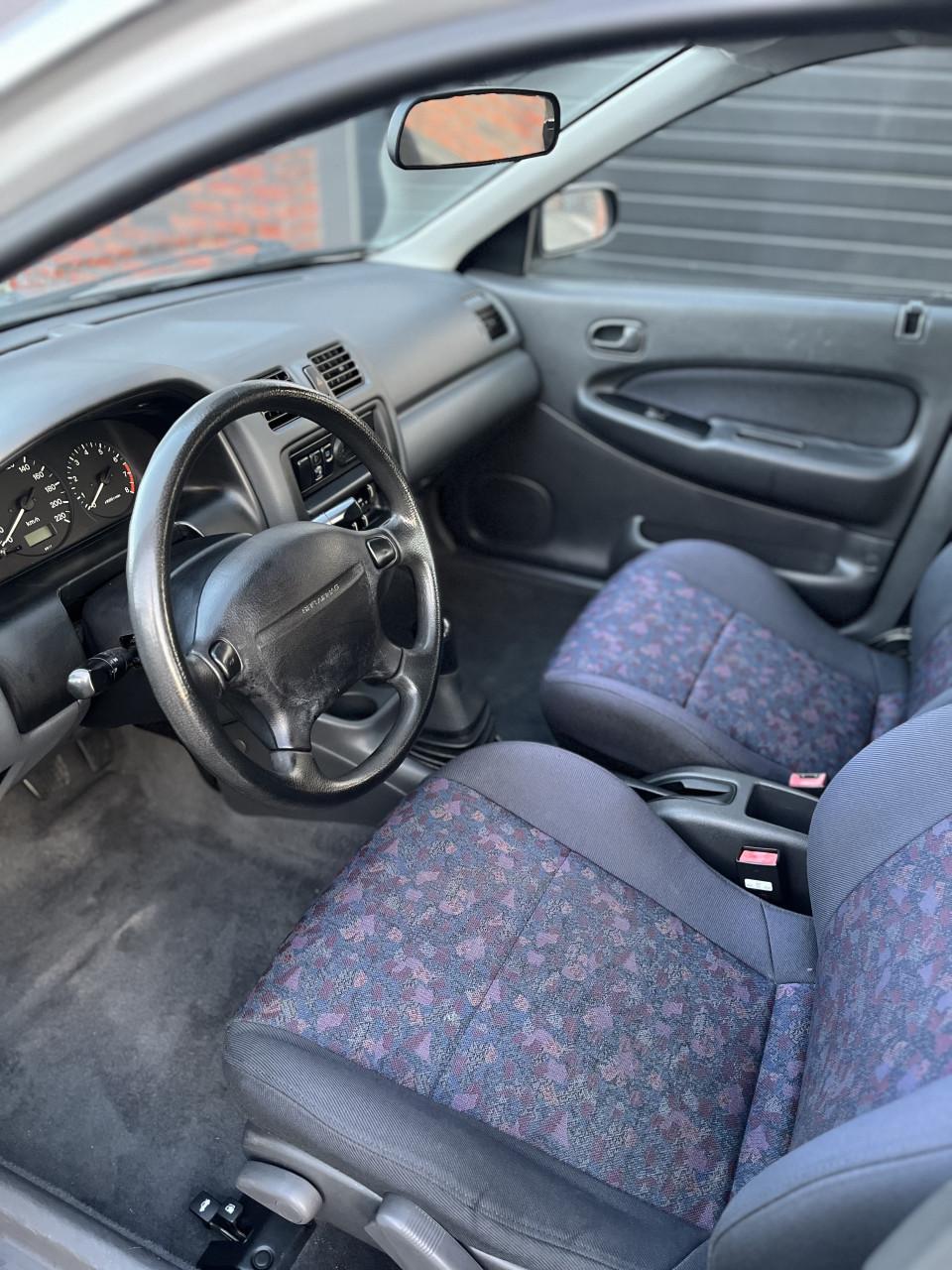 Mazda 323 1.5 SDN LX 1997 Grijs