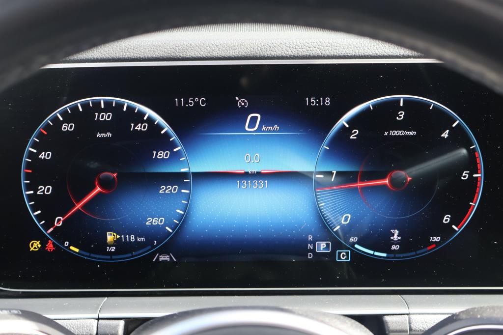 Mercedes-Benz Gle 300 d 4matic l panoramadak l mbux l camera l led high per