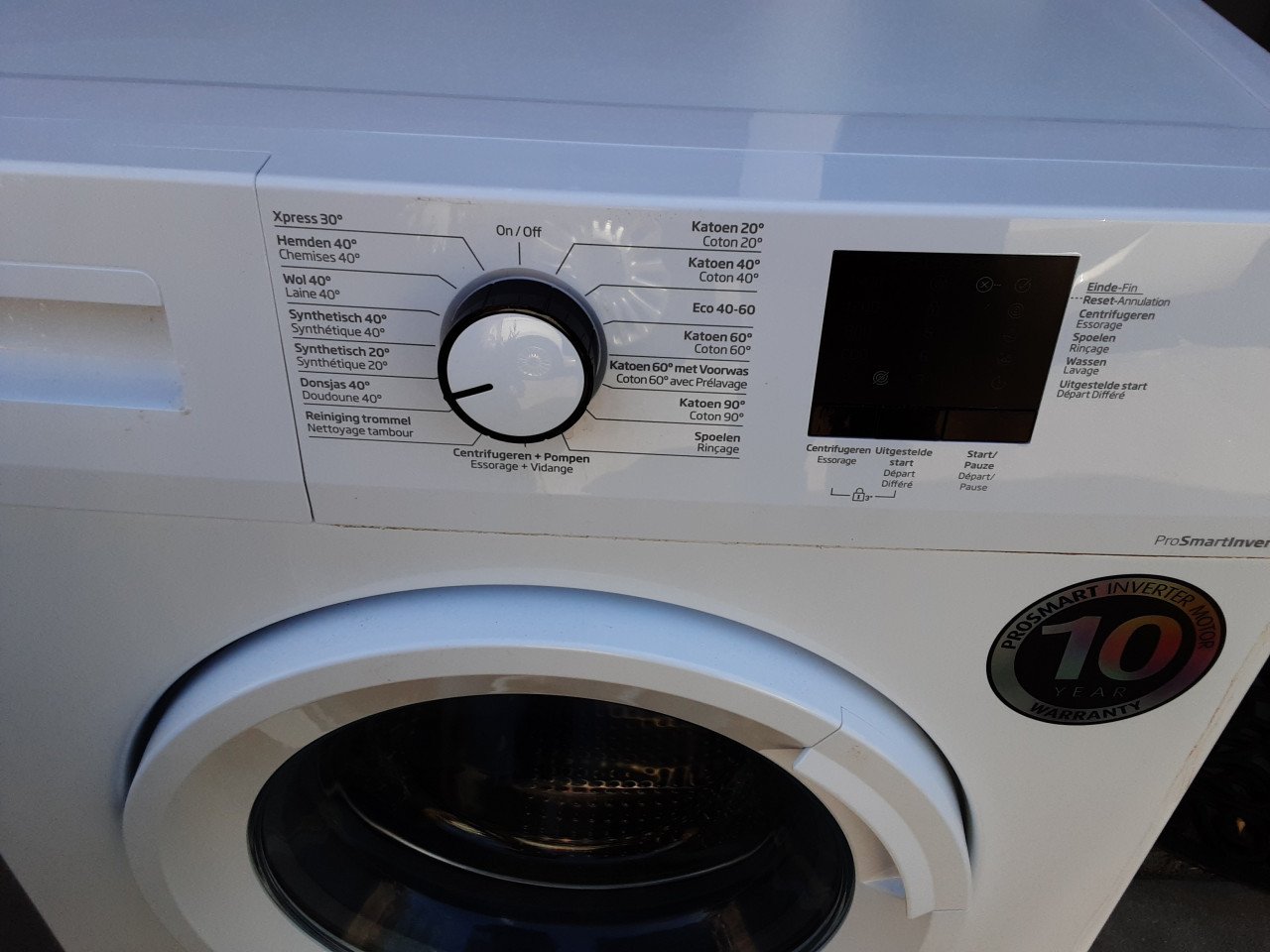 Te koop Beko in nieuwstaat 2 jaar nu oud  maar is maar 3 maanden gebruikt