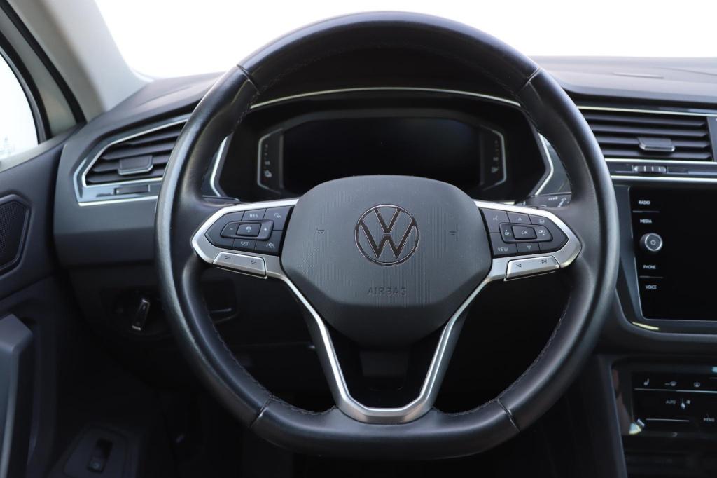 Volkswagen Tiguan 1.4 tsi ehybrid life business 245pk dsg6 | soh 89,8% |