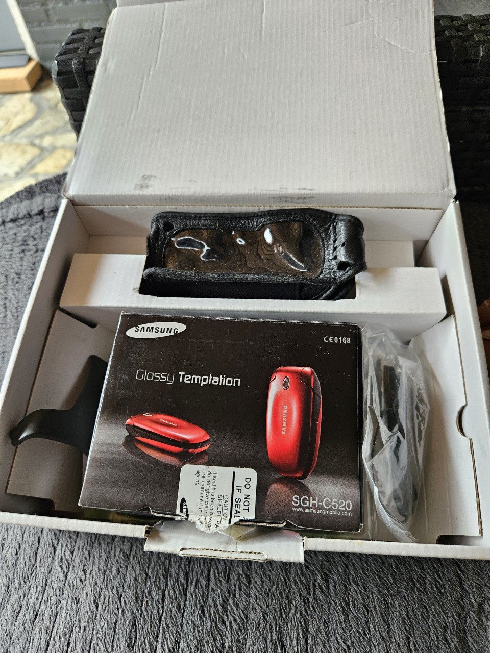 Mooi vintage prepaid klaptelefoon Samsung C520 - Roze...