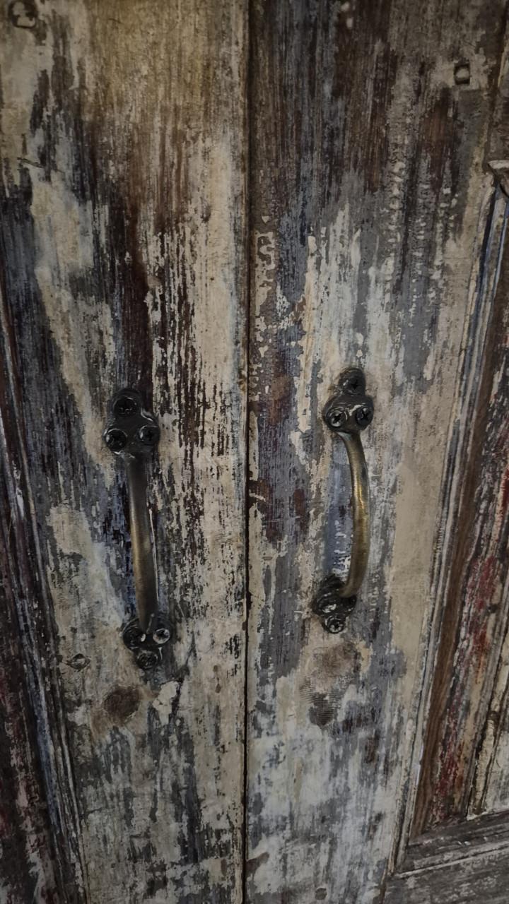 Antieke Indische kast