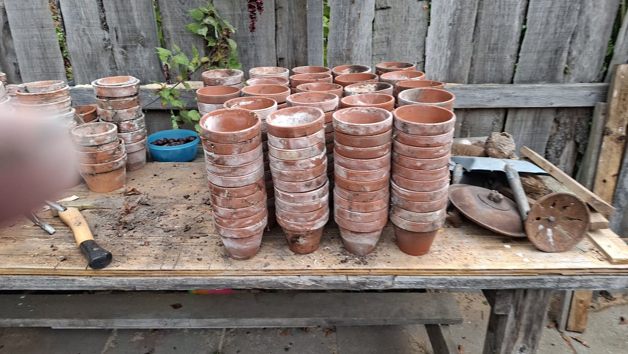 Terra cotta potjes