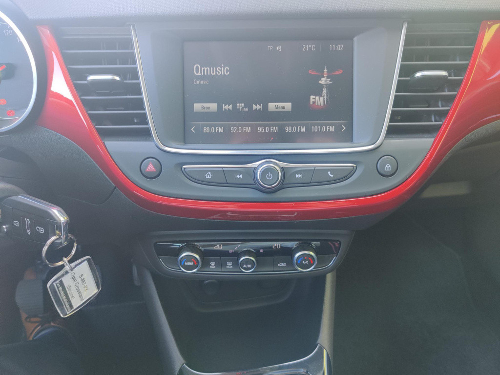 Opel Crossland X 1.2 turbo gs | trekhaak | camera | apple carplay/android a