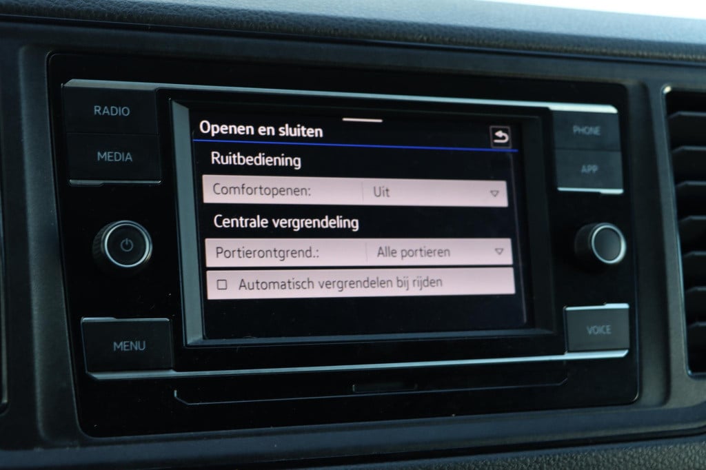 Volkswagen Crafter 30 2.0 tdi l3h2 comfortline 140pk