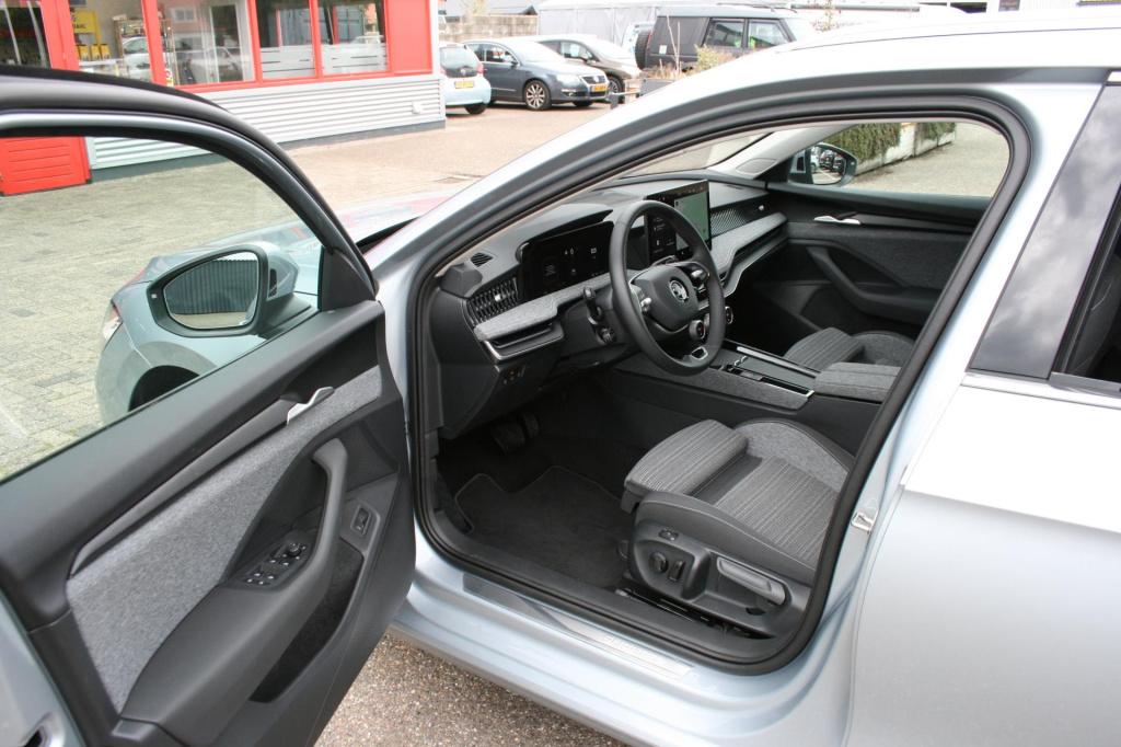 Skoda Superb combi 1.5 tsi mhev first edition