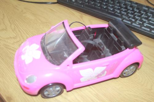 Simba,,rose auto met open dak..GERESERVEERD