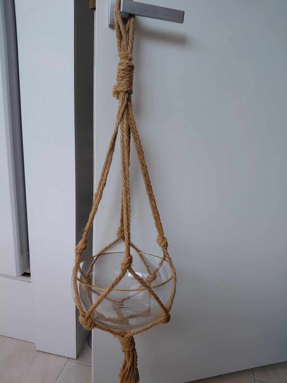 Glazen schaal om op te hangen