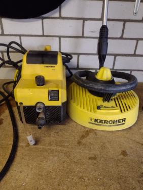 Te koop: Karcher Hogedrukspuit en Borstel
