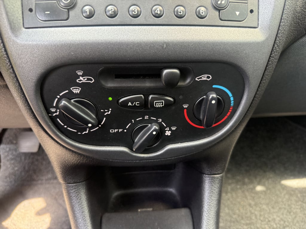 Peugeot 206 1.4 forever 'airco' 3-drs