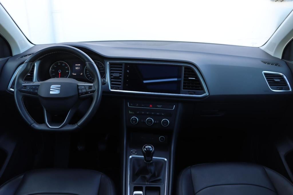 Seat Ateca 1.5 tsi style business intense 150pk |  pano | camera | stoel- e