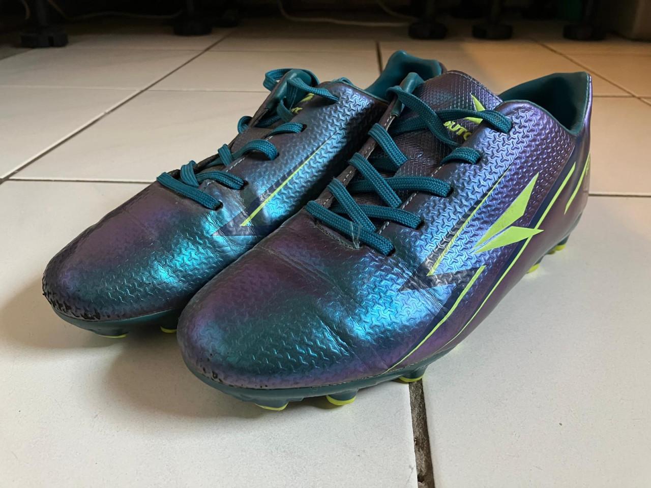 Voetbalschoenen Dutchy mt 37