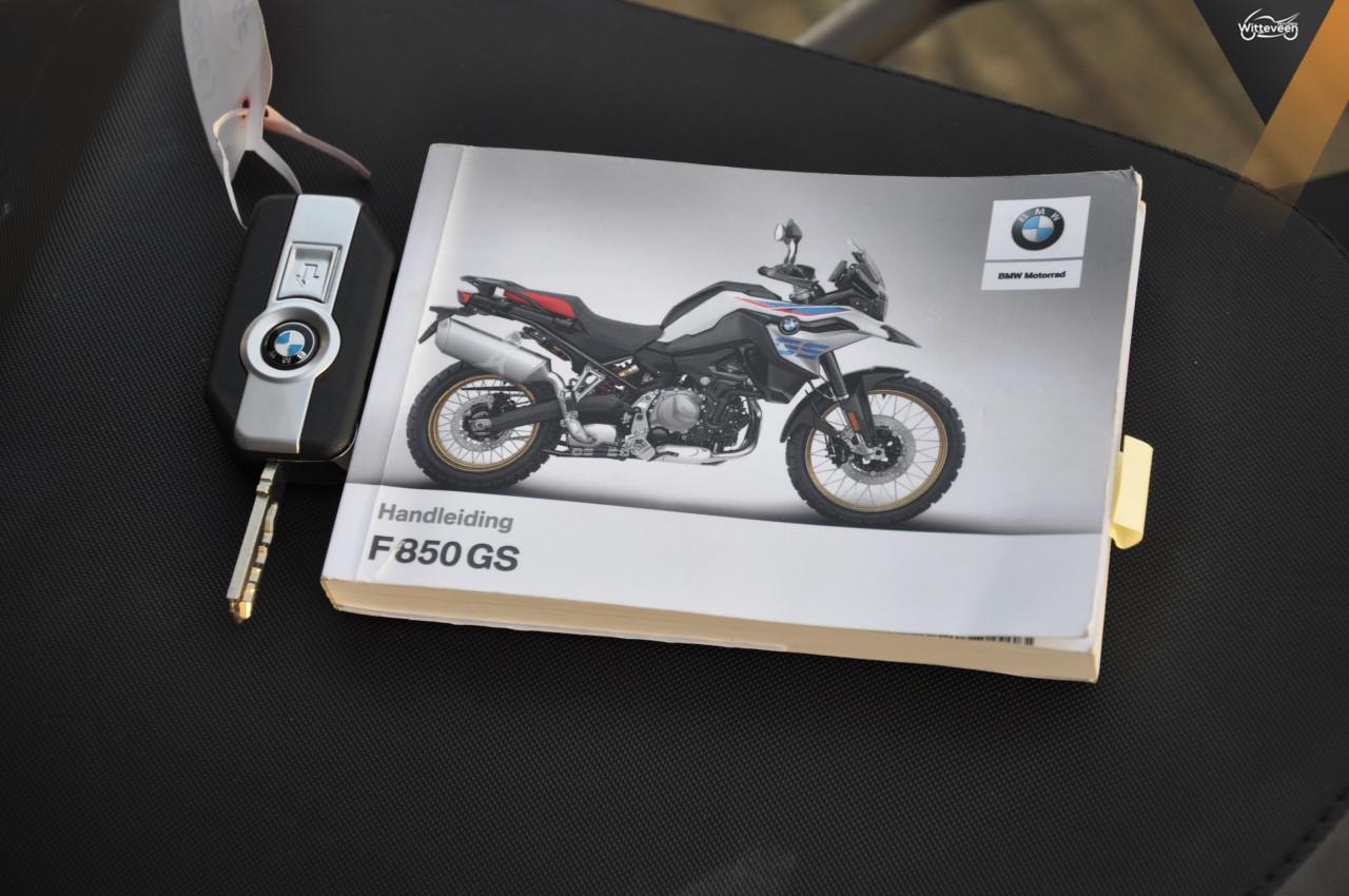 BMW F850GS