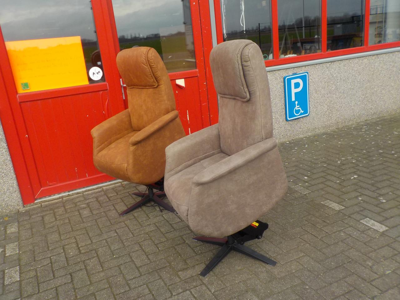 Nieuwe stoffen elektrische sta-op relax draai fauteuil met 2 motoren