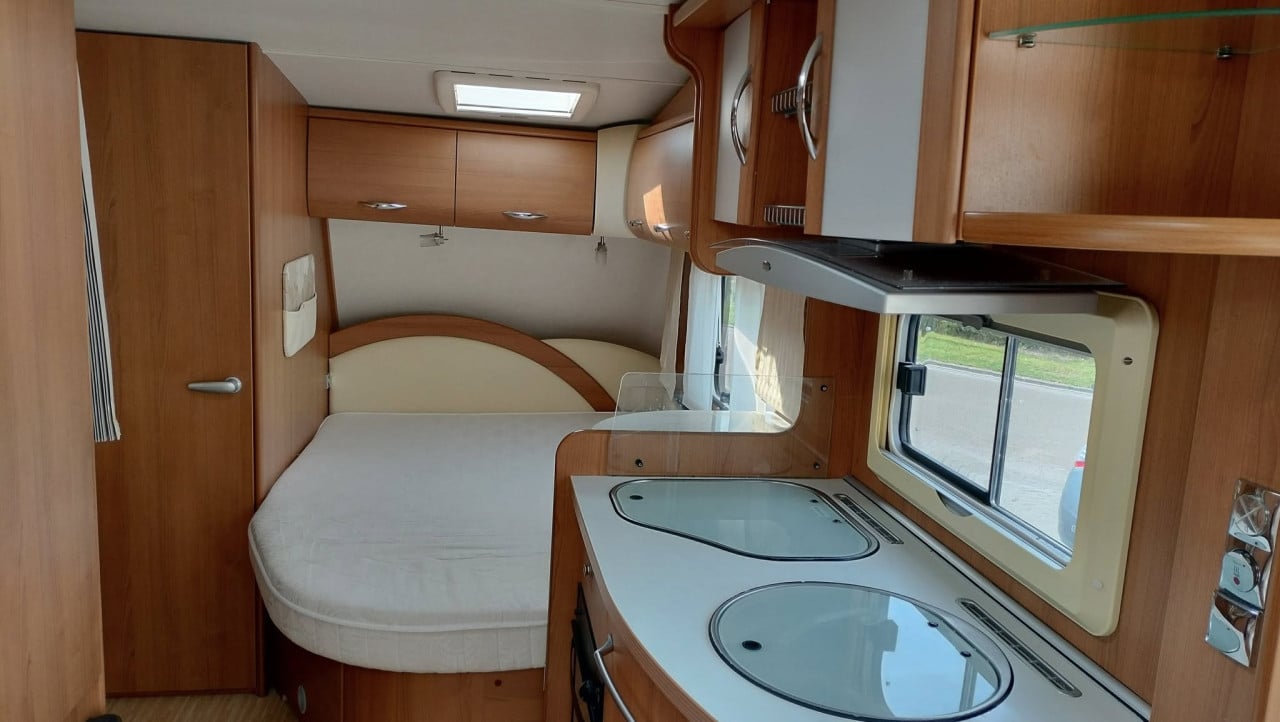 LMC 520 met voortent