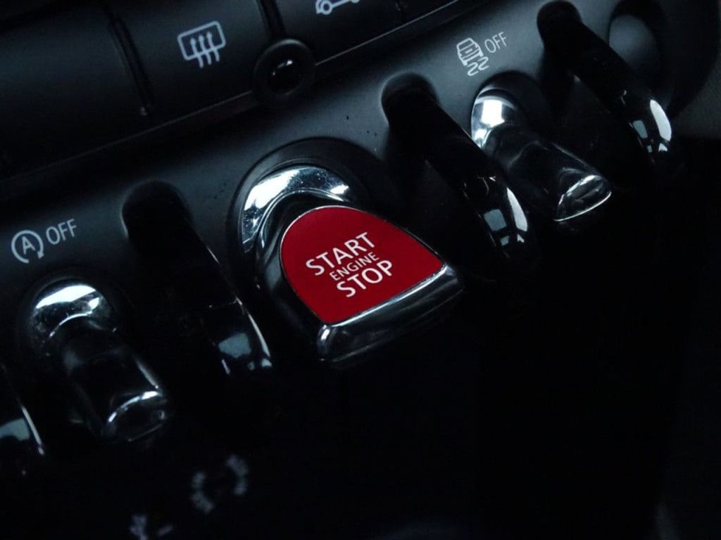 Mini Cooper mini 2.0 chili pano | led | navi | bluetooth