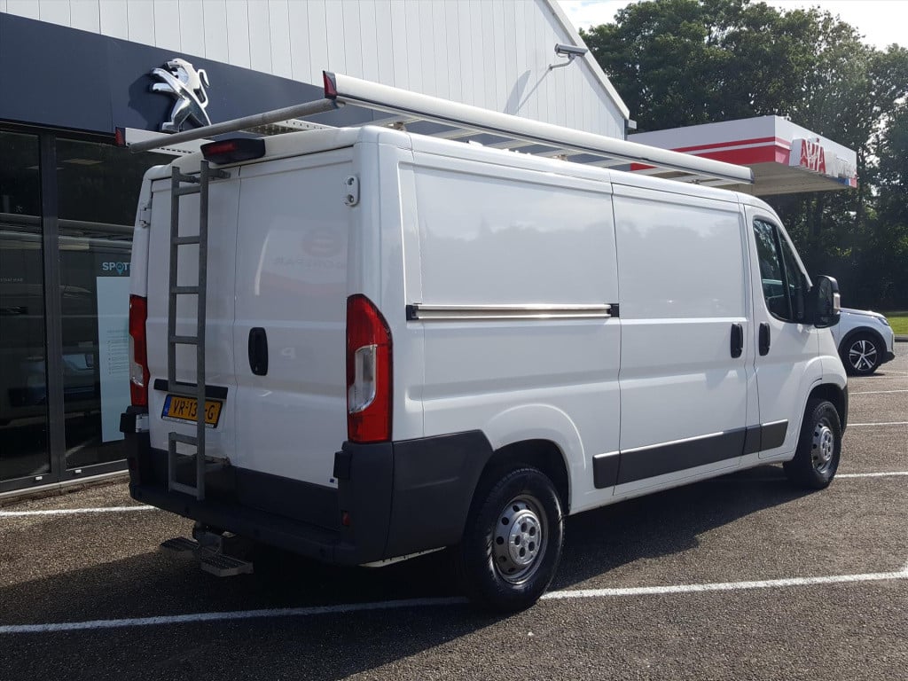 Peugeot Boxer gb 333 hdi-110pk xr profit+ l2h1 3-zits navi | kastinbouw | i